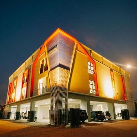 Dparagon Kalijudan Surabaya Kültér fotó